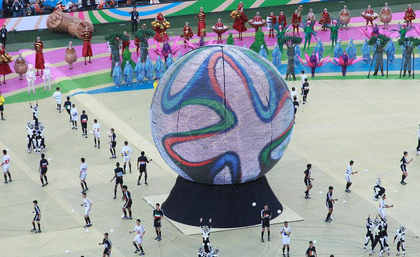 巴西世界杯“活的足球” LED軟屏MJ4-P44項目