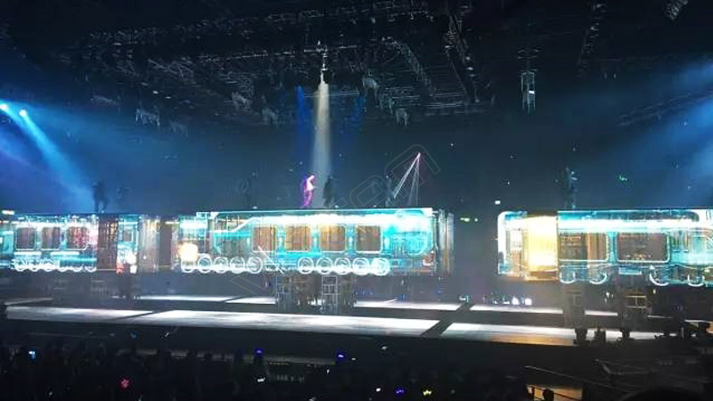 透明LED玻璃顯示屏多少錢？—實(shí)用LED透明屏價(jià)格參考