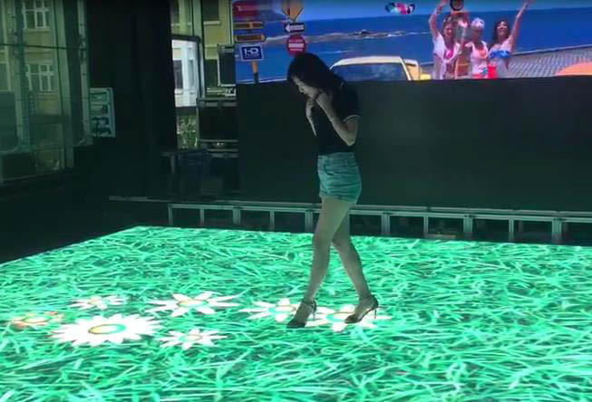  LED互動感應(yīng)地磚屏原理，與傳統(tǒng)LED顯示屏三大區(qū)別