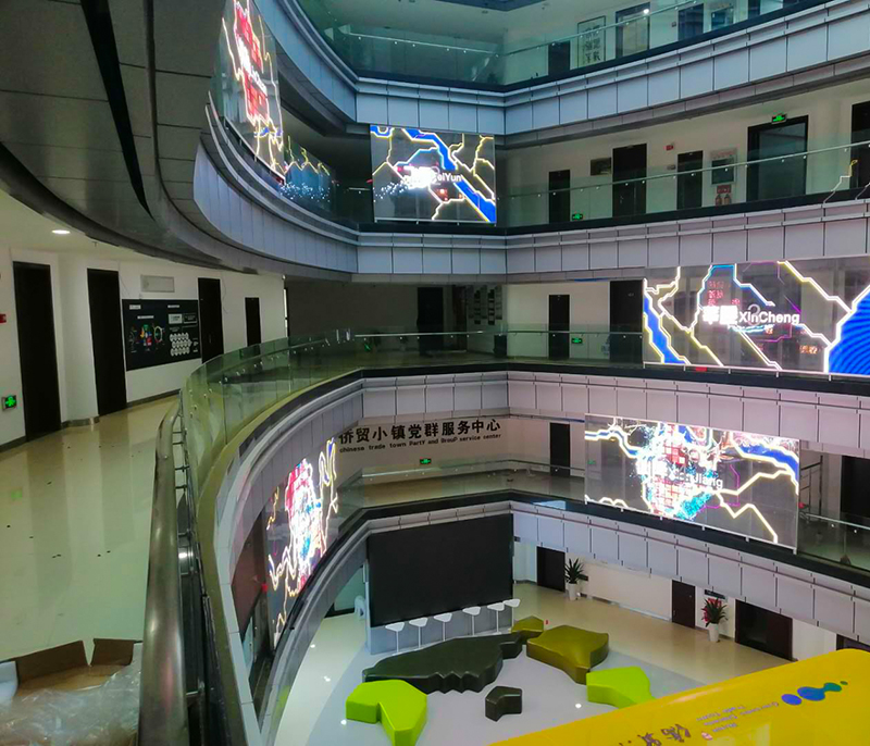 溫州瑞安僑貿(mào)特色小鎮(zhèn)中庭項目 透明屏Tfree