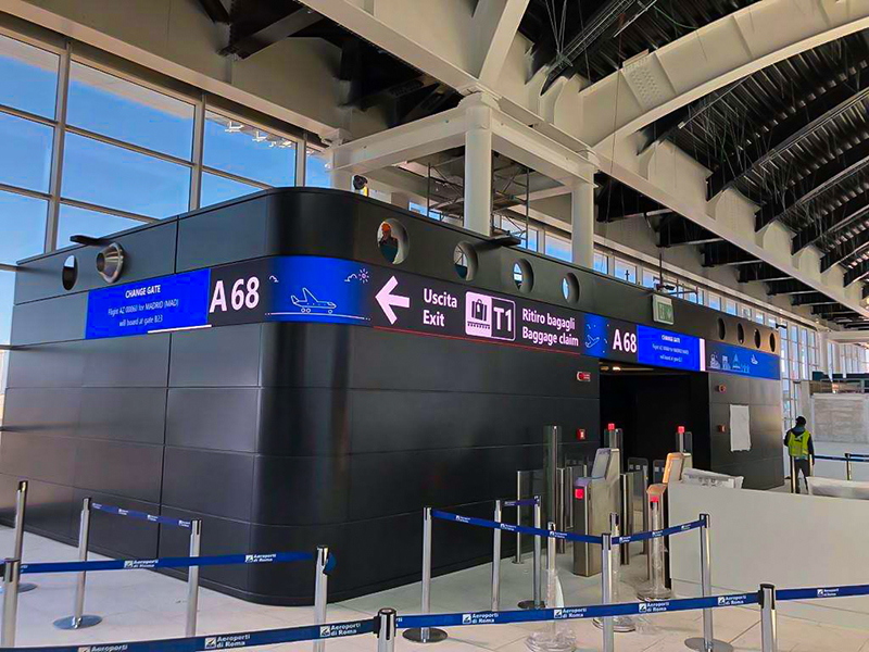意大利羅馬機(jī)場顯示屏項目
