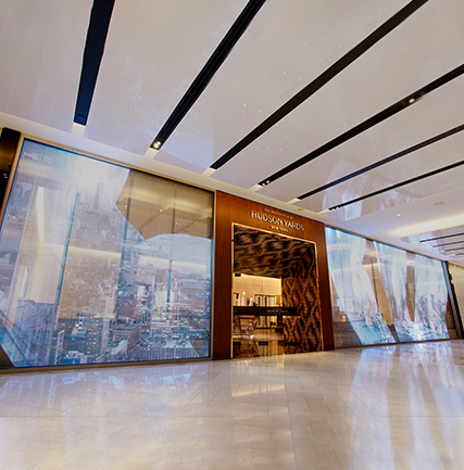 美國紐約哈德遜城市廣場櫥窗透明屏項目